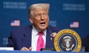 Ông Trump gây thắc mắc khi kể chuyện về kẻ đánh bom hàng loạt